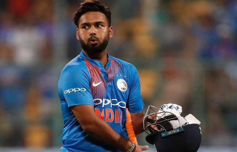 लेफ्ट आर्म ऑर्थोडॉक्स स्पिन के आगे नहीं चला Rishabh Pant का बल्ला, 3 रन बनाने पर ट्रोलर्स ने लिया आड़े हाथों