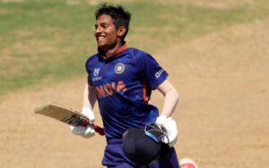 Kl Rahul की टीम इंडिया से होंगी छुट्टी, लगातार तूफानी पारी खेल रहा 20 साल का ये युवा खिलाड़ी लेगा उनकी जगह 