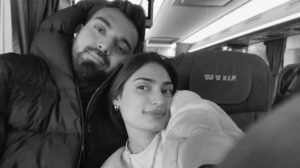 टी20 वर्ल्ड कप के बाद Kl Rahul और अथिया शेट्टी लेंगे सात फेरे, न्यूजीलैंड दौरे के लिए मांगी छुट्टी 2 टी20 वर्ल्ड कप के बाद Kl Rahul और अथिया शेट्टी लेंगे सात फेरे, न्यूजीलैंड दौरे के लिए मांगी छुट्टी
