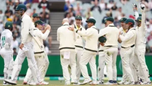 Video : अफ्रीकी बल्लेबाज की धोखाधड़ी पर आगबबूला हुए Mitchell Starc, Live मैच में इस तरह की खिंचाई