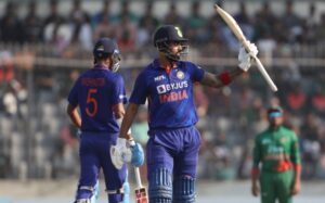 Ind Vs Ban: बांग्लादेश के खिलाफ दूसरे मैच में उतरने से पहले टीम इंडिया को लगा तगड़ा झटका, शार्दुल ठाकुर हुए चोटिल, अब इस खिलाड़ी को मिली प्लेइंग 11 में जगह 