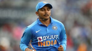 Ind Vs Nz: न्यूज़ीलैंड के खिलाफ उतरने से एक दिन पहले भारत को लगा बड़ा झटका, चोटिल होने के कारण ये खिलाड़ी टीम से हुआ बाहर ∼