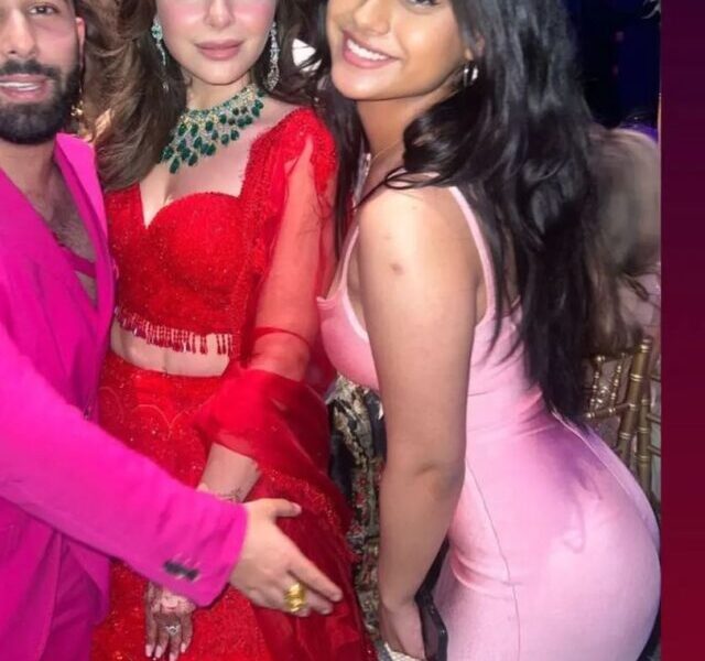Nysa Devgan, Ajay Devgan Daughter, Kajol Devgan Nysa Devgan, Latest Bollywood News 2023 Hindi,