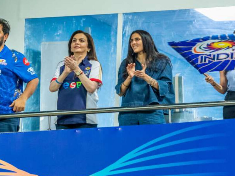 Wpl: महिलाओं के आईपीएल के लिए मुंबई इंडियंस फ्रेंचाइजी ने अपने कोचिंग स्टाफ को लेकर की घोषणा, इन 2 दिग्गजों को बनाया गया कोच∼