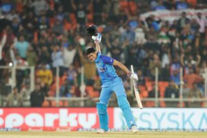 Ind Vs Nz: अहमदाबाद में न्यूजीलैंड के खिलाफ टी20 मैच में शतक लगाकर शुभमन गिल ने बनाया एक बड़ा रिकॉर्ड, दुनिया दूसरे सबसे युवा खिलाड़ी बने