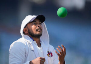 दुनिया के यह 4 बल्लेबाज अपनी बल्लेबाजी से मचा रहे हैं धमाल, क्या टूट जाएगा ब्रायन लारा का 400 रनों का रिकॉर्ड? 2 दुनिया के यह 4 बल्लेबाज अपनी बल्लेबाजी से मचा रहे हैं धमाल, क्या टूट जाएगा ब्रायन लारा का 400 रनों का रिकॉर्ड?