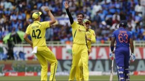 Ind Vs Aus: पहले स्टार्क ने धोया, फिर ऑस्ट्रेलियाई बल्लेबाजों ने की धुनाई, टीम इंडिया को 10 विकेट से मिली शर्मनाक हार