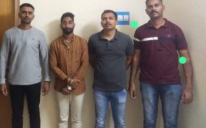 Ipl से पहले सनराइजर्स हैदराबाद को लगा बड़ा झटका, इस खिलाड़ी को पुलिस ने किया गिरफ्तार, 60 कंपनियों से ठगे करोड़ों रूपये 3 Ipl से पहले कव्या मारन को लगा बड़ा झटका, सनराइजर्स हैदराबाद के इस खिलाड़ी को पुलिस ने किया गिरफ्तार, 60 कंपनियों से ठगे करोड़ों रूपये