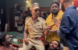 Video: क्रिकेट छोड़ शिखर धवन ने एक्टिंग की दुनिया में किया डेब्यू, पुलिस बन बदमाशों की धुनाई, वायरल हुआ वीडियो
