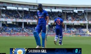 Video: स्टार्क ने पारी की तीसरी गेंद पर ही शुभमन गिल को किया आउट, तो भारतीय ओपनर की दुख से निकली चिल्लाहट