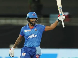Csk का 41 साल का ये उम्रदराज खिलाड़ी Ipl में बिखेरेंगा अपना जलवा, इन 10 टीमों में दिखाई देगी बुजर्गों की टोली, जानें हर टीम के खिलाड़ियों के बारे में 