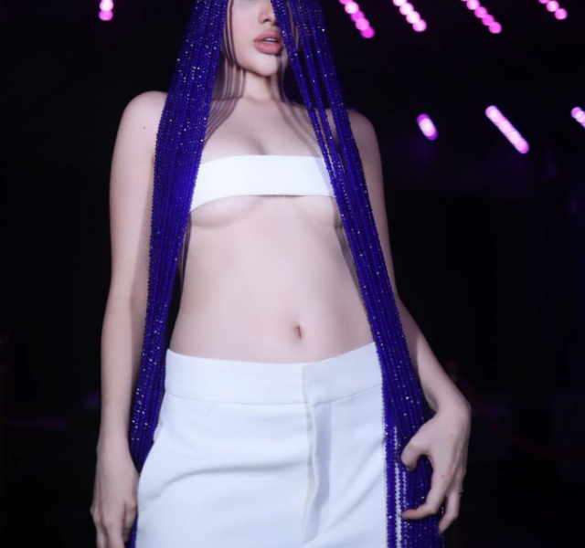 Urfi Moti Mala New (1)