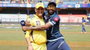 Video: टीम इंडिया में मिली कप्तानी के घंमड में आए पांड्या, Ipl में सरेआम कर दी धोनी की बेइज्जती, माही को नजरअंदाज कर सभी से मिलाया हाथ 2 Video: टीम इंडिया में मिली कप्तानी के घंमड में आए पांड्या, Ipl में सरेआम कर दी धोनी की बेइज्जती, माही को नजरअंदाज कर सभी से मिलाया हाथ
