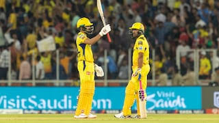 बल्ला उठाते ही धोनी ने खास रिकॉर्ड किया अपने नाम, Ipl इतिहास के पन्नों में भी किसी खिलाड़ी ने हासिल नहीं किया ये मुकाम 2 Ipl 2023 के पहले मैच में बल्ला उठाते ही धोनी ने खास रिकॉर्ड किया अपने नाम, 15 साल में भी किसी खिलाड़ी ने हासिल नहीं किया ये मुकाम