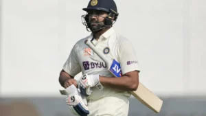 Video :स्मिथ और अंपायर की बेवकूफी से पहले ही ओवर में रोहित शर्मा को दो बार मिला जीवनदान, आउट के बावजूद भी खेलते रहे हिटमैन ∼