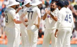 Ind Vs Aus: ख्वाजा के आगे टीम इंडिया हुई फ्लॉप, रोहित शर्मा की खराब कप्तानी की वजह से बैकफुट पर पहुंचा भारत