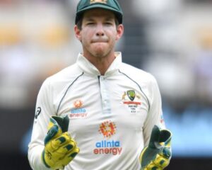 Ind Vs Aus: पहले Odi मैच के बीच ऑस्ट्रेलिया पर टूटा दुखों का पहाड़, इस खिलाड़ी ने अचानक लिया संन्यास 