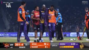 कोलकाता नाइट राइडर्स को लगा काफी बड़ा झटका, आंद्रे रसेल को लगी खतरनाक चोट, हो सकते हैं आईपीएल से बाहर