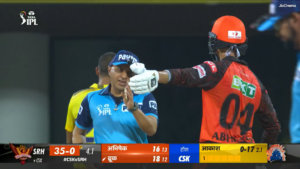 Video: लाइव मैच में अंपायर से जा भिड़े  Abhishek Sharma, दोनों के बीच में जमकर हुई बहस, अब खिलाड़ी पर होगी बड़ी कार्यवाही! 