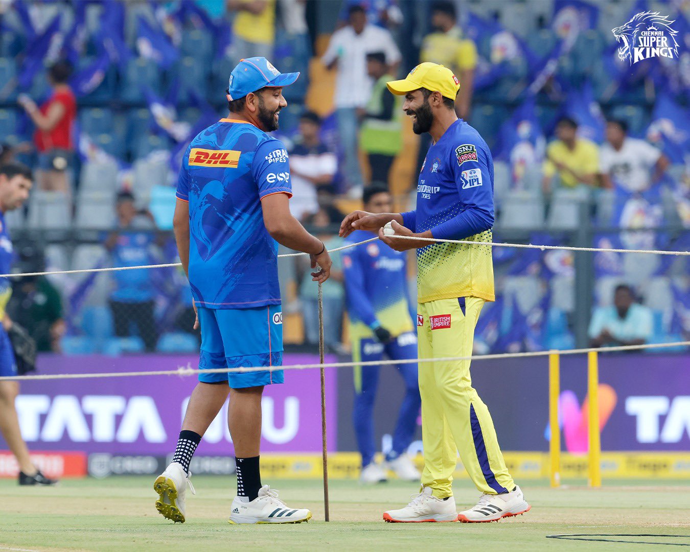 Mi Vs Csk: धोनी ने चुनी गेंदबाजी, अर्जुन तेंदुलकर को प्लेइंग-Xi में मिला डेब्यू, तो 2 मैच विनर हुए बाहर 2 Mi Vs Csk: धोनी ने चुनी गेंदबाजी, अर्जुन तेंदुलकर को प्लेइंग-Xi में मिला डेब्यू, तो 2 मैच विनर हुए बाहर