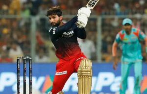 Ipl 2023 : रॉयल चैलेंजर्स बैंगलोर को मिली दोगुनी खुशी, इन 2 विदेशी खिलाड़ियों की टीम में हुई एंट्री 3 Ipl 2023 : रॉयल चैलेंजर्स बैंगलोर को मिली दोगुनी खुशी, इन 2 विदेशी खिलाड़ियों की टीम में हुई एंट्री