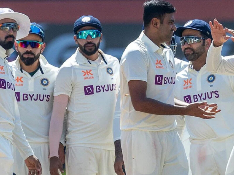 ब्रेकिंग - टीम इंडिया को लगा बड़ा झटका, वनडे विश्व कप 2023 के साथ इस बड़े टूर्नामेंट से भी बाहर Ugs Rishabh Pant