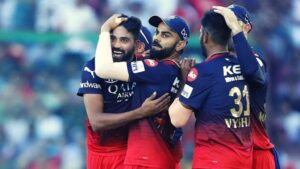 Vdieo: सिराज ने 127Kmph की रफ्तार से 1 सेकेंड में पंजाब के बल्लेबाज को किया रनआउट, तो खुशी से उछले Virat Kohli के मुंंह से निकली गंदी गाली 