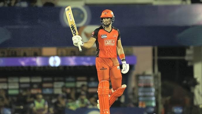 सनराइजर्स हैदराबाद के कप्तान ने खेली तुफानी 175 रनों की पारी, 17 चौंके और 7 छक्के लगाकर किया कमाल