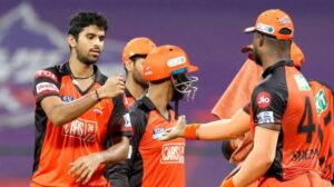Srh Vs Pbks: हैदराबाद और पंजाब के मैच में इन खिलाड़ियों की होगी वापसी, जानिए कैसी होगी दोनों टीमों की प्लेइंग इलेवन