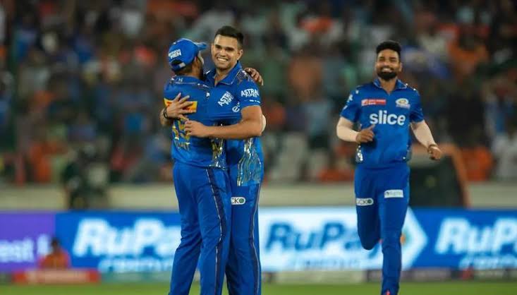 Video: 4 मिनट में अर्जुन ने 6 गेंद फेंक बनाया अपना Ipl करियर, 20 रन बचाकर लूटी महफिल, तो खुशी से झूम उठी सूर्या-रोहित की पत्नी