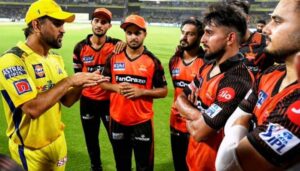 Video: Ms Dhoni ने दिखाई दरियादिली, हैदराबाद को हराने के बाद दिया जीत का गुरूमंत्र, वायरल हुआ माही का दिल छू लेने वाला वीडियो 