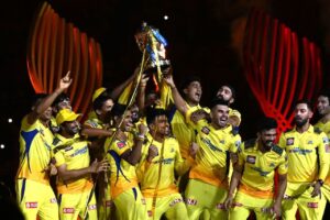 &Quot;निकल बे यहां से&Quot; दीपक चाहर ने एमएस धोनी से मांगा ऑटोग्राफ, तो माही ने सरेआम की बेइज्जती, वायरल हुआ Video 