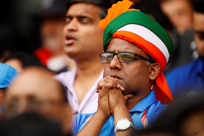 फैंस के लिए आई बुरी खबर, टीम इंडिया एशिया कप से हुई बाहर, 125 करोड़ भारतवासियों के बीच पसरा मातम 2 Team India