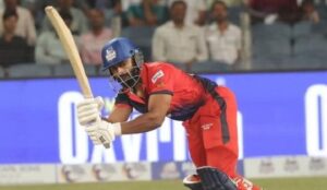 11 चौके और 4 छक्के...Rcb के इस खिलाड़ी ने Mpl में बल्ले से मचाया कोहराम, शतक लगाकर रत्नागिरी जेट्स को 4 विकेट से दी मात 2 Ankit Bawne Scored A Century To Help Kolhapur Taskers Win By 4 Wickets In Mpl