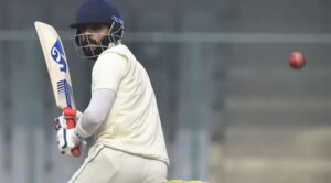 एमएस धोनी ने जिस खिलाड़ी को नहीं दिया एक भी मौका, उस खिलाड़ी ने अब शतक जड़ दिया मुंहतोड़ जवाब 3 Dhruv Shorey