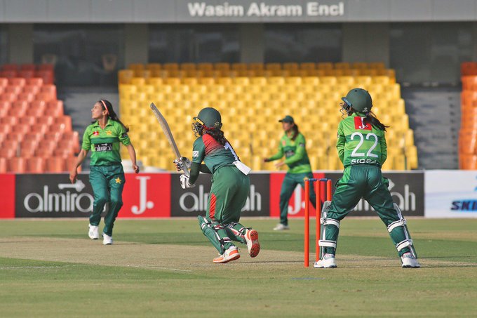 Pak Vs Ban: बांग्लादेश ने पाकिस्तान की उड़ाई धज्जियां, 53 रनों पर सिमटी पूरी टीम, 70 मिनट में खेल खत्म 2 Pak Vs Ban