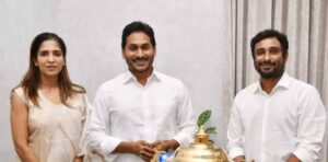 क्रिकेट से लिया संन्यास, अब सियासत की पिच पर परचम लहराएंगे अंबाती रायडू, आंध्र प्रदेश की इस पार्टी से जुड़े 3 Ambati Rayudu