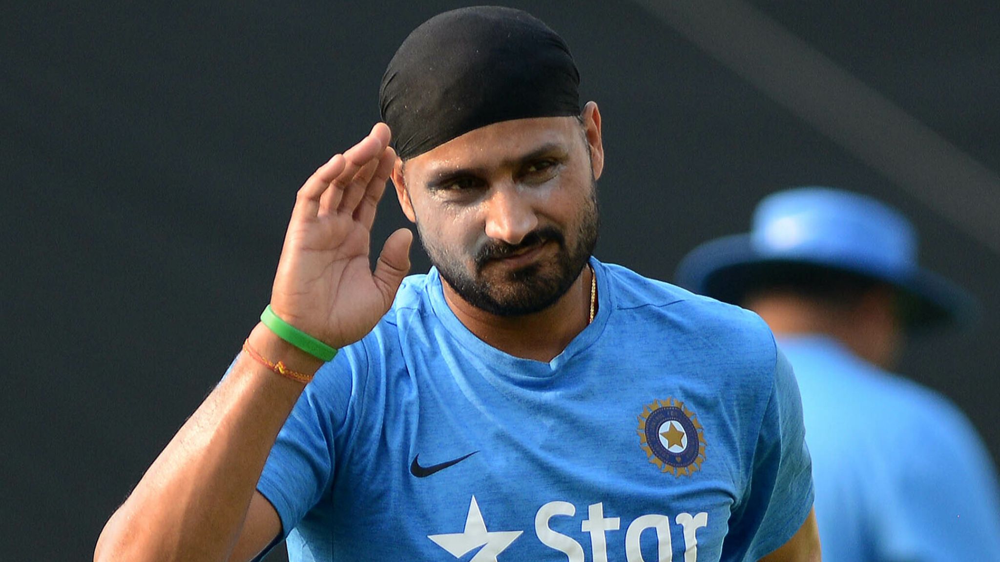 'मुझे बहुत कुछ आता.....' हरभजन सिंह ने जताई टीम इंडिया का हेड कोच बनाने की इच्छा, आईसीसी ट्रॉफी जिताने की खाई कसम 3 Harbhajan Singh