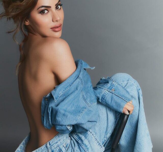Nikki Tamboli (4)