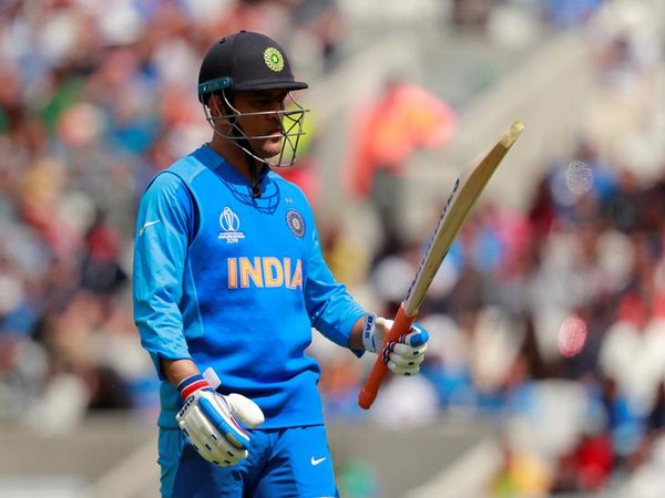 Ms Dhoni