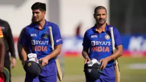 शिखर धवन का करियर खत्म करके इस खिलाड़ी ने की एशिया कप और वर्ल्ड कप में एंट्री, लगा चुका है 4 शतक 2 Shubman Gill And Shikhar Dhwan