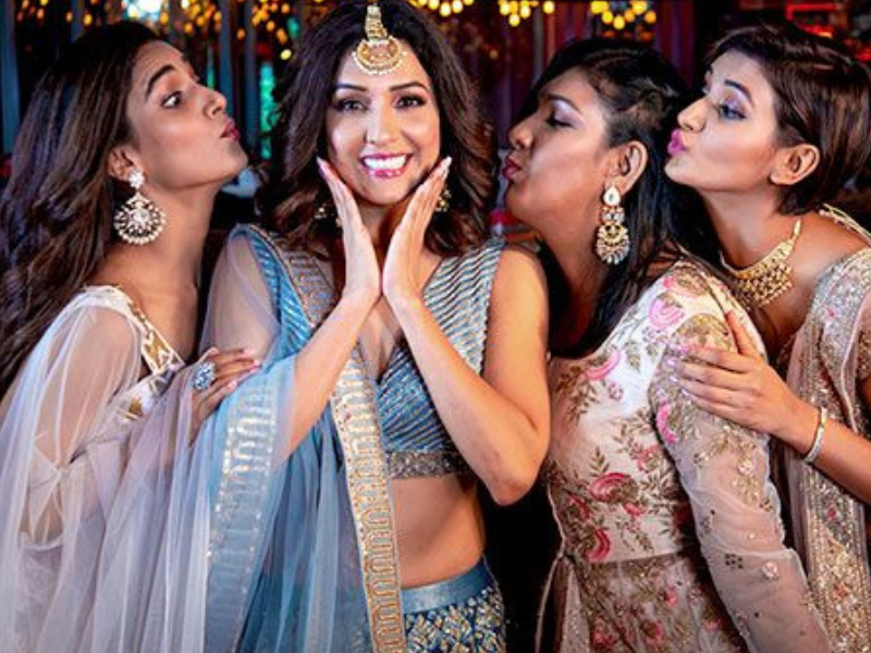 4 Daughters Born At Home Are Ruling Bollywood With Their Talent Today