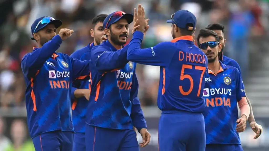 बड़े से बड़े बल्लेबाजों के छक्के छुड़ाने के लिए तैयार हुआ एमएस धोनी का चेला, इस सीरीज से करेगा टीम इंडिया में वापसी 2 Team India