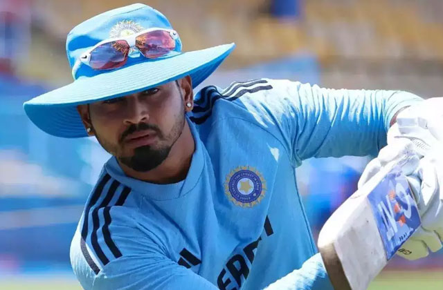 वर्ल्ड कप 2023 की 17 सदस्यीय टीम में अजीत अगरकर ने करवाई शिखर धवन की वापसी, 28 साल के पर्ची खिलाड़ी को किया बाहर 2 Shreyas Iyer