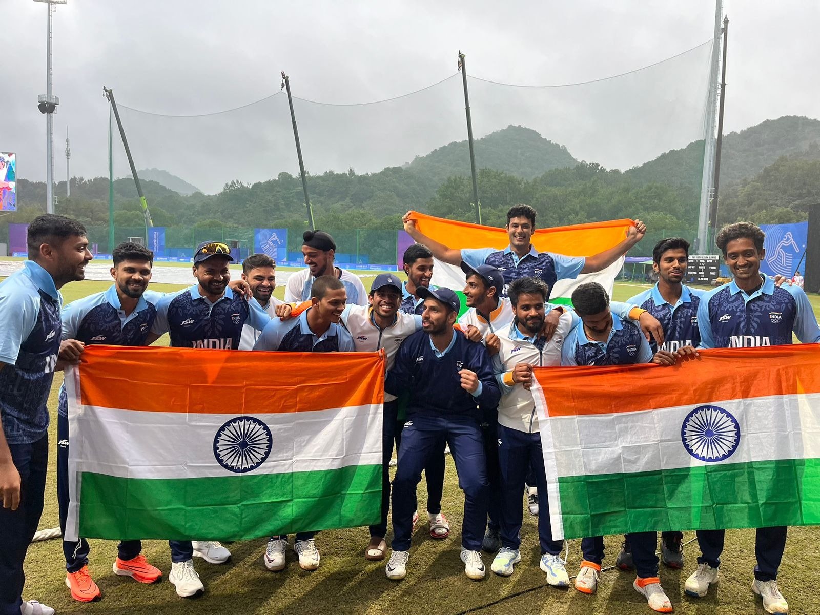 एशियन गेम्स में शानदार प्रदर्शन से इस खूंखार खिलाड़ी ने टीम इंडिया में जगह की पक्की, Bcci खुद देगी हर टूर्नामेंट में जगह 2 एशियन गेम्स में शानदार प्रदर्शन से इस खूंखार खिलाड़ी ने टीम इंडिया में जगह की पक्की, Bcci खुद देगी हर टूर्नामेंट में जगह