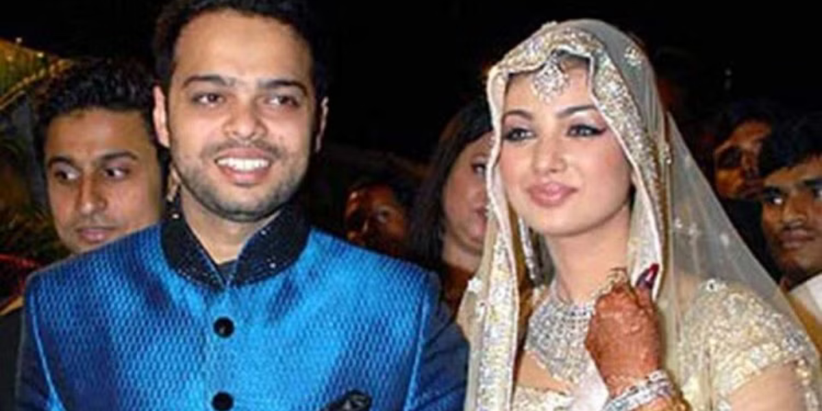 Ayesha Takia-Farhan Azmi