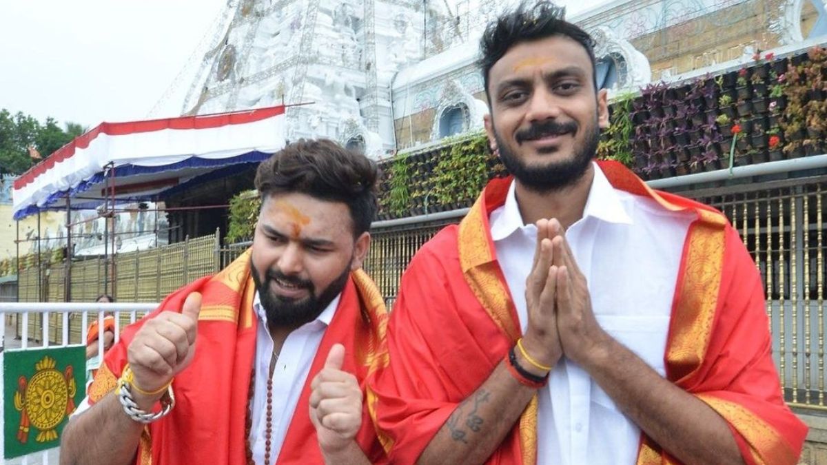 Axar Patel And Rishabh Pant