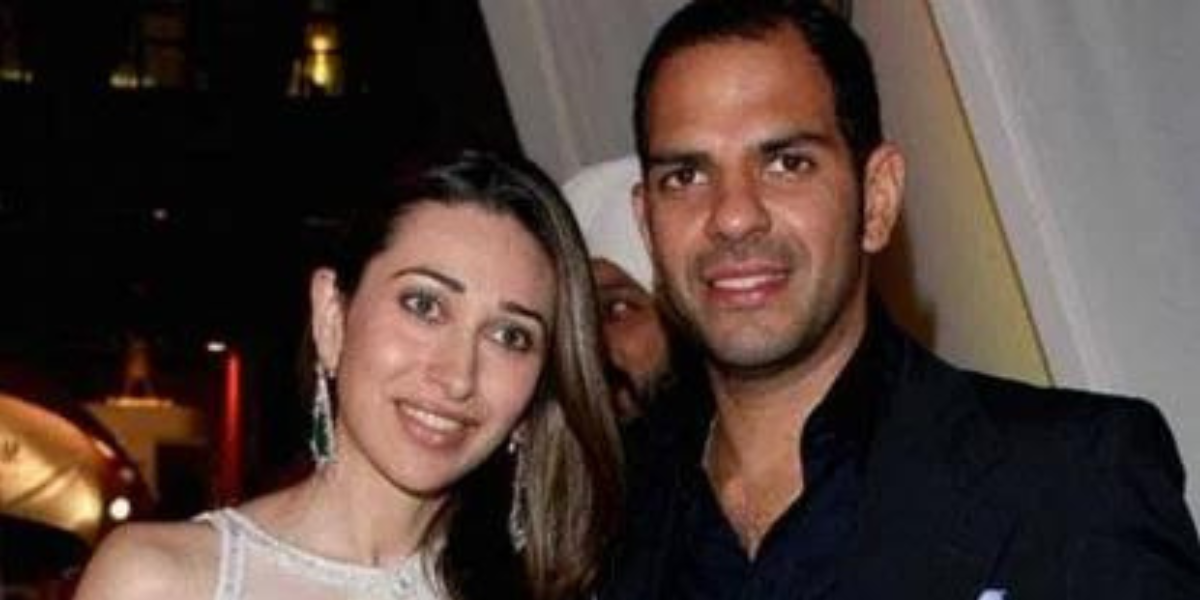 ऋतिक रोशन ने दिए 380 करोड़ रुपये, तो इस एक्टर ने किस्तों में चुकाया बड़ा हर्जाना, ये हैं बॉलीवुड के 8 सबसे मंहगे तलाक 2 Karisma Kapoor-Sanjay Kapur