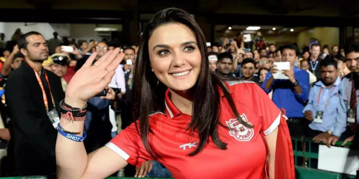 Ipl 2024 से पहले हुआ सनसनीखेज खुलासा, पंजाब टीम के खिलाड़ियों को खुश करने के लिए प्रीति जिंटा करती है ऐसा काम, सदमे में फैंस 2 Preity Zinta