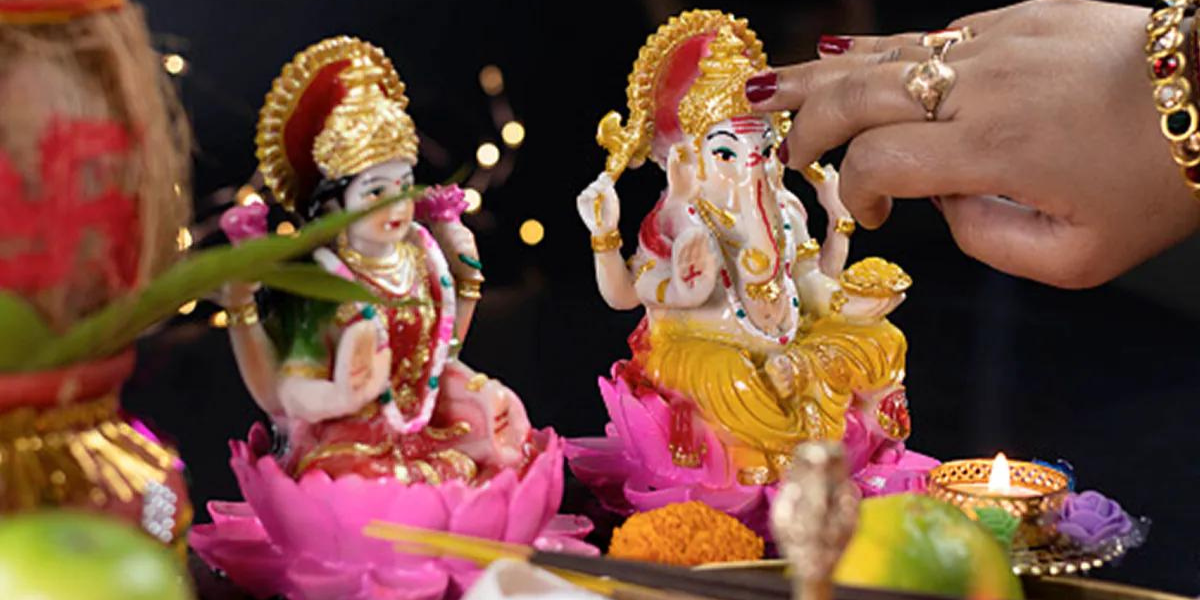 Diwali पर इस मुहूर्त में करें पूजा